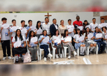 Se posesionaron los nuevos contralores estudiantiles de Tuluá