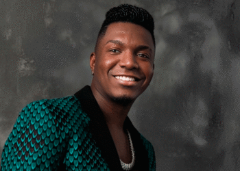 Venesti: en la cima con»No es normal»; colombiano en el Airplay de Billboard