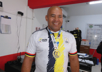 Árbitro tulueño se destacaen fútbol de salón