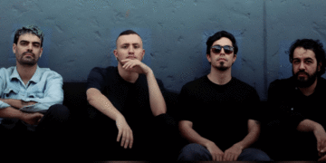 La banda de rock colombiana Raquel; fundada en Medellín en 2018