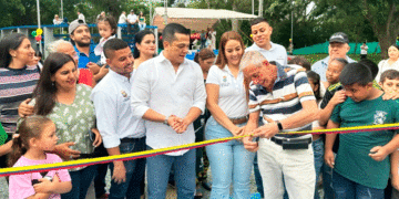 El barrio Aures en Buga, estrena parque; tiene teatrino y zonas deportivas