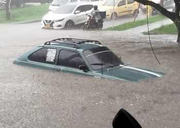 Graves inundaciones en Cali tras fuerte aguacero: así se registró la emergencia
