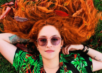 La cantante bogotana Rayito Veloz estrena su EP