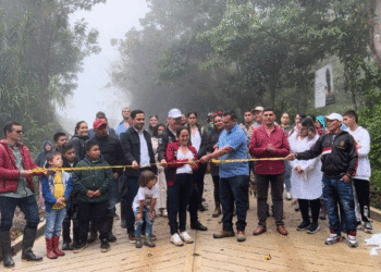 Obras con sello comunitario en mejorando así las vías rurales del municipio de Toro