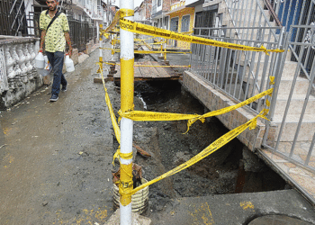 Alto riesgo en el barrio La Campiña; casas se están hundiendo