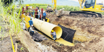 Colector de la Novena a buen ritmo en Buga; la inversión supera los 21 mil millones de pesos