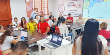 Listos para manipular alimentos en La Victoria, habilitándolo para trabajar en cualquier sector