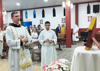 Los caballeros de la virgen de Bogotá oraron por la paz de Tuluá