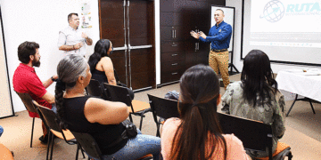 Empresas de la región se forman para ingresar al mercado mundial