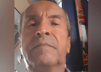 Se tropezó en una calle de Buga, cayó y murió