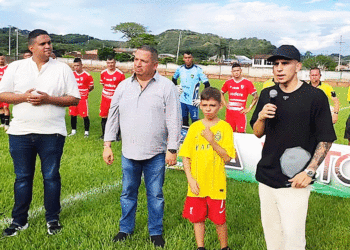 Gustavo Puerta es reconocido en La Victoria, su tierra