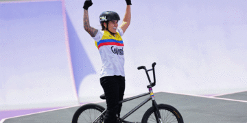 ¡Gracias Saray Villegas! La bugueña ganó diploma olímpico en BMX Freestyle