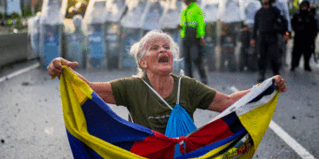 Ya son más de mil detenidos en Venezuela tras protestas contra reelección de Nicolás Maduro