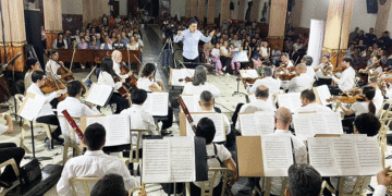 Sonó la música en el Jardín del Valle