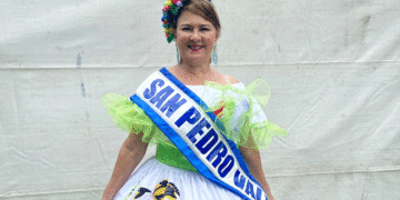 De San Pedro, nueva Reina Departamental de los Adultos Mayores