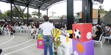 El polideportivo de Tres Esquinas por fin estará al servicio de la comunidad