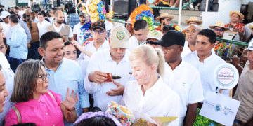 Gobernadora escuchó a la comunidad de Bugalagrande