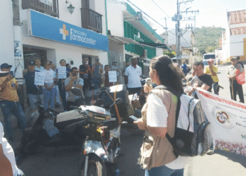 Polémica por cambios de proveedor en la farmacia del hospital de Andalucía