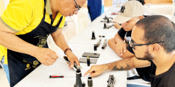 Taller de mantenimiento de instrumentos musicales