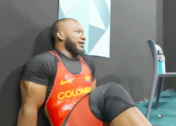 Yeison López rompió en llanto después de ganar medalla de plata; foto mueve fibras