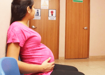 El Valle trabaja en la prevención de embarazos en adolescentes