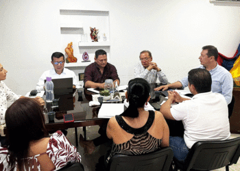 Jóvenes de Andalucía tendrán facilidades para adelantar la educación terciaria