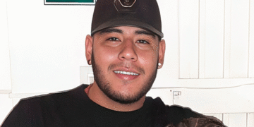 De Zarzal era el motociclista asesinado en carretera en el norte del Valle; su acompañante quedó herido