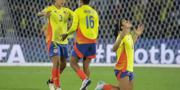 La Selección Colombia femenina Sub-20 no para: 1-0 sobre Camerún y a octavos del Mundial