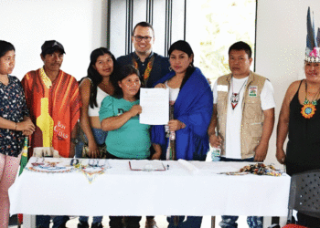 Se establece mesa de trabajo con comunidades indígenas en Sevilla