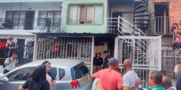 Tragedia en Cali: Incendio en vivienda deja cuatro muertos y un niño rescatado