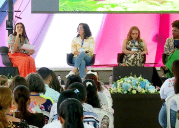 En Tuluá se exaltó a las mujeres rurales por su liderazgo y aporte a la seguridad alimentaria de la región