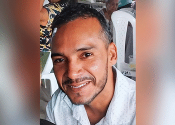 Asesinado en la noche del 31 de octubre; una mujer resultó herida en el ataque