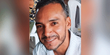 Asesinado en la noche del 31 de octubre; una mujer resultó herida en el ataque