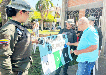Servicio policial con alma de mujer, el Grupo Efeor hace presencia en Tuluá