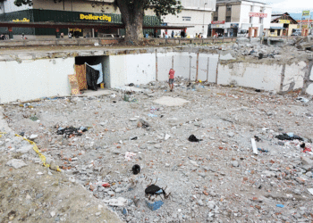 Túnel de la antigua terminal de transportes es ahora dormitorio de habitantes de calle