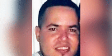 Homicidio con arma de fuego en La Unión; lo mataron dentro de un establecimiento público