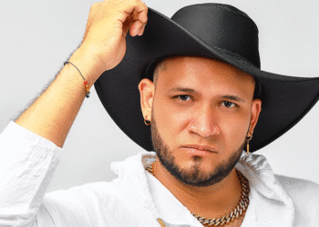 «El que resuelve»: Salinas lanza su nuevo éxito parrandero