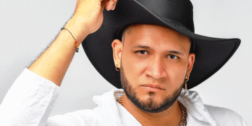 «El que resuelve»: Salinas lanza su nuevo éxito parrandero