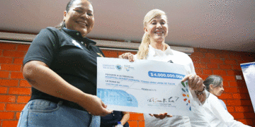 Incendio consume vivienda en vereda La Alejandría, zona rural de Tuluá: una veladora sería la causa