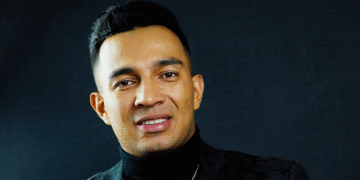 Luis Torres: El parrandero de moda