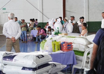 Más de 2 mil millones de pesos se entregaron a pequeñas asociaciones campesinas