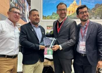 Buga y Puebla firman acuerdo de cooperación para impulsar el turismo y eventos internacionales