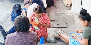 Cerraron el año con solidaridad: Voluntarios en Tuluá entregaron almuerzos a personas en situación de calle