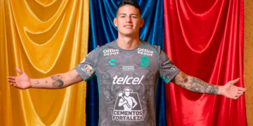 James Rodríguez fue presentado en León, con la ‘armadura’ puesta, y como todo un gladiador