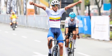 Juan Diego Quintero brilla en el Gran Prix de Ciclismo y cierra un año destacado