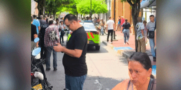 Sargento retirado frustra intento de robo dentro de entidad bancaria en Buga