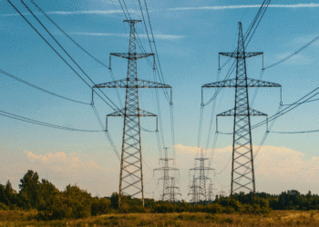 Expansión eléctrica sigue frenada en el Valle tras 10 años de retraso