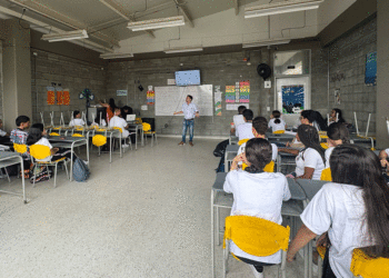 Futuros personeros estudiantiles fueron capacitados en liderazgo y participación ciudadana