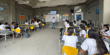 Futuros personeros estudiantiles fueron capacitados en liderazgo y participación ciudadana