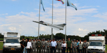 La FAC entregó ambulancias en Trujillo para fortalecer la asistencia médica